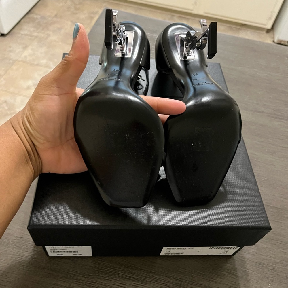 YSL HEELS - Picture 3 of 4